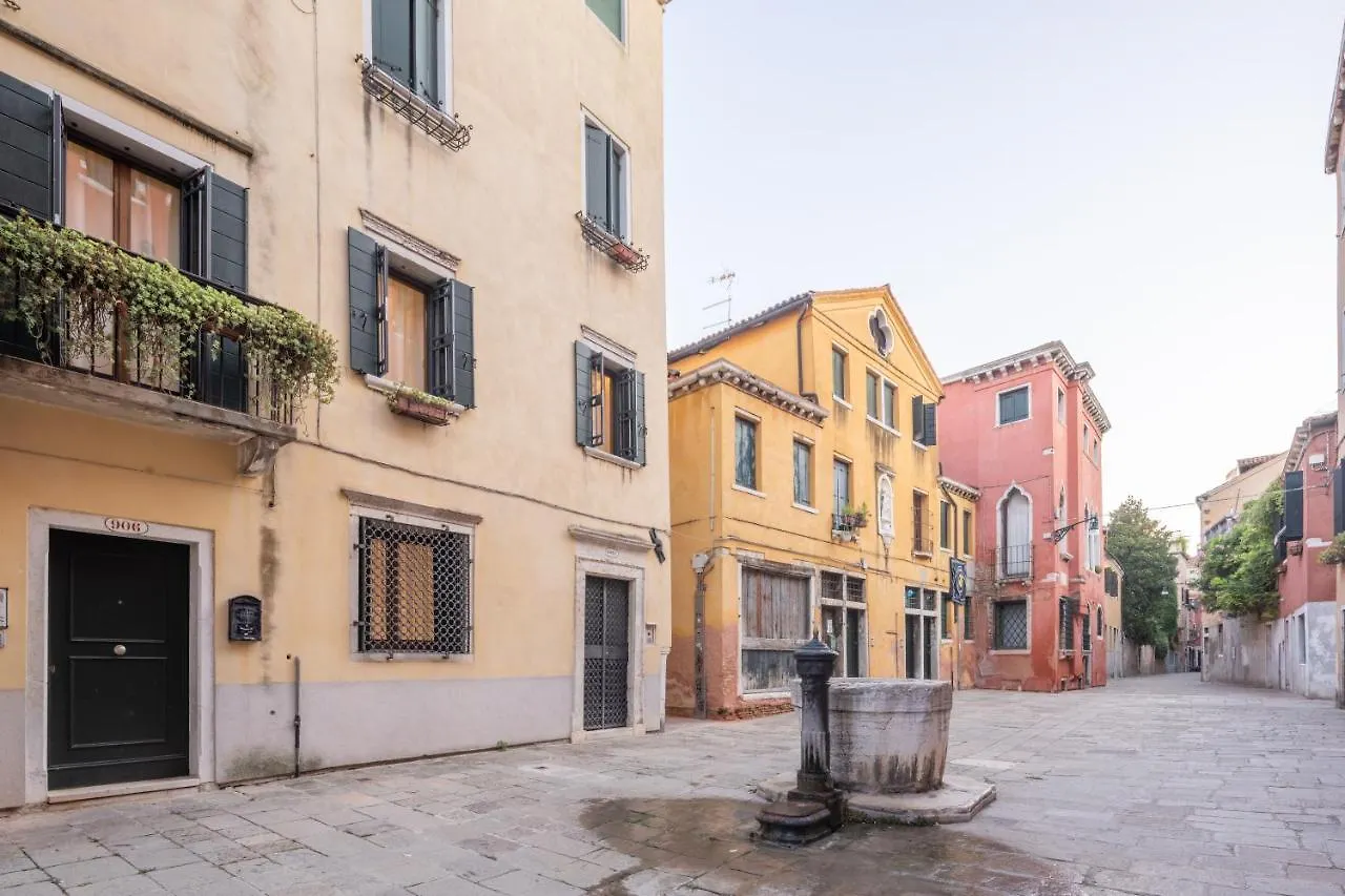 Accademia Apartments R&R Venice