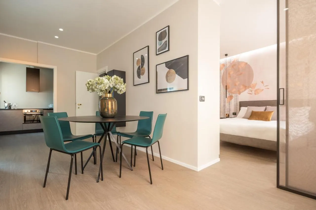 Accademia Apartments R&R Venice 0*,  Italy